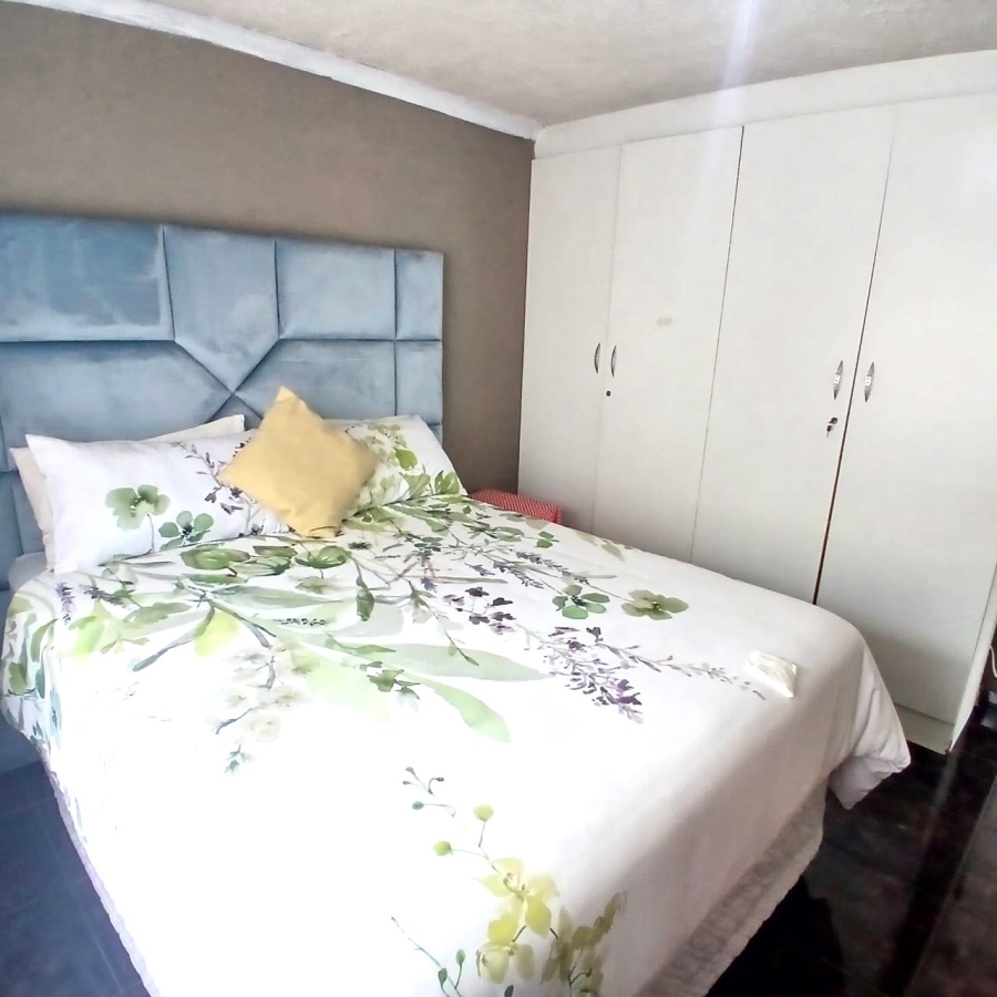 4 Bedroom Property for Sale in Vosloorus Ext 14 Gauteng