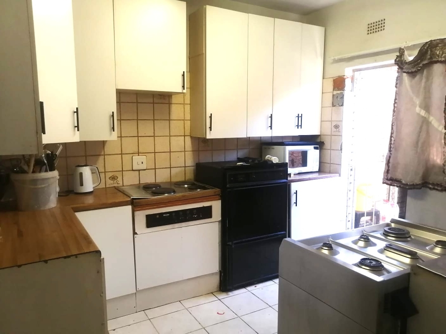 3 Bedroom Property for Sale in Cresta Gauteng