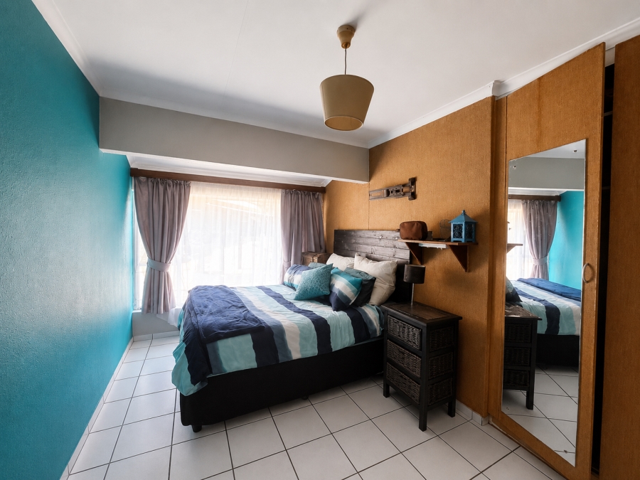 3 Bedroom Property for Sale in Falcon Ridge Gauteng