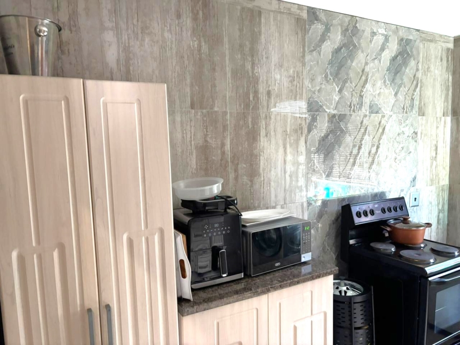 3 Bedroom Property for Sale in Winterveldt Gauteng