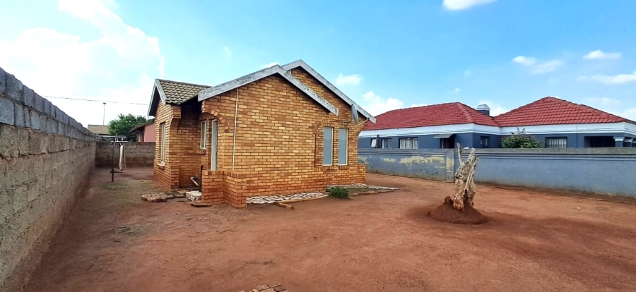 3 Bedroom Property for Sale in Vosloorus Ext 2 Gauteng