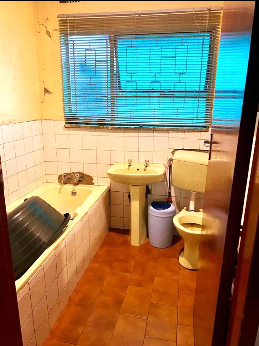 3 Bedroom Property for Sale in Admin Gauteng