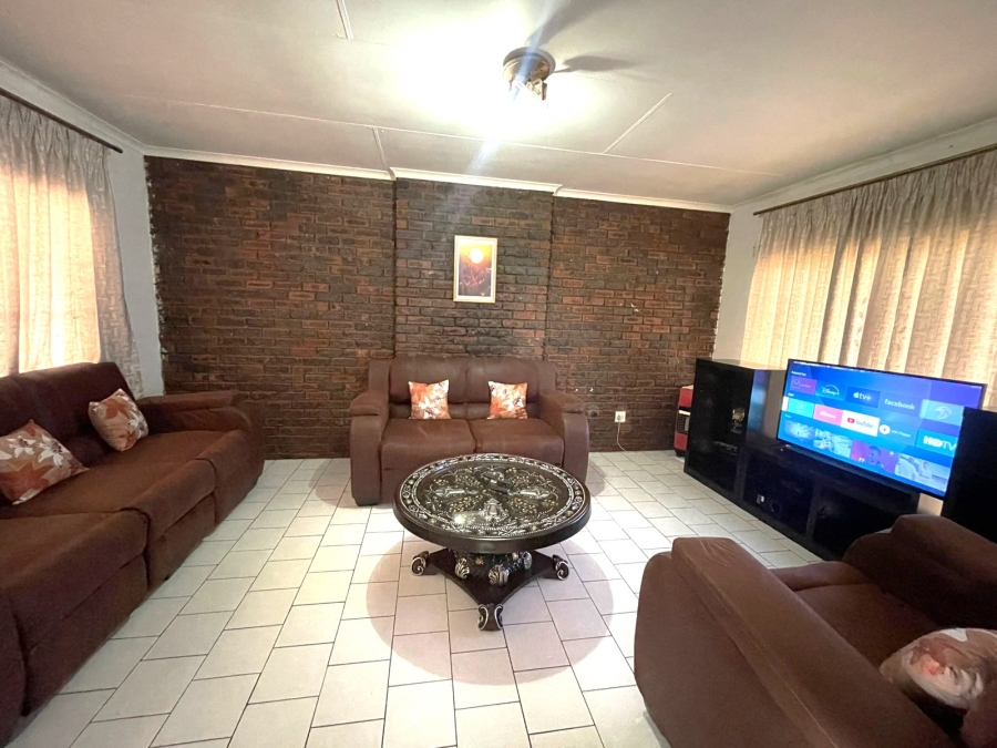 3 Bedroom Property for Sale in Norkem Park Gauteng