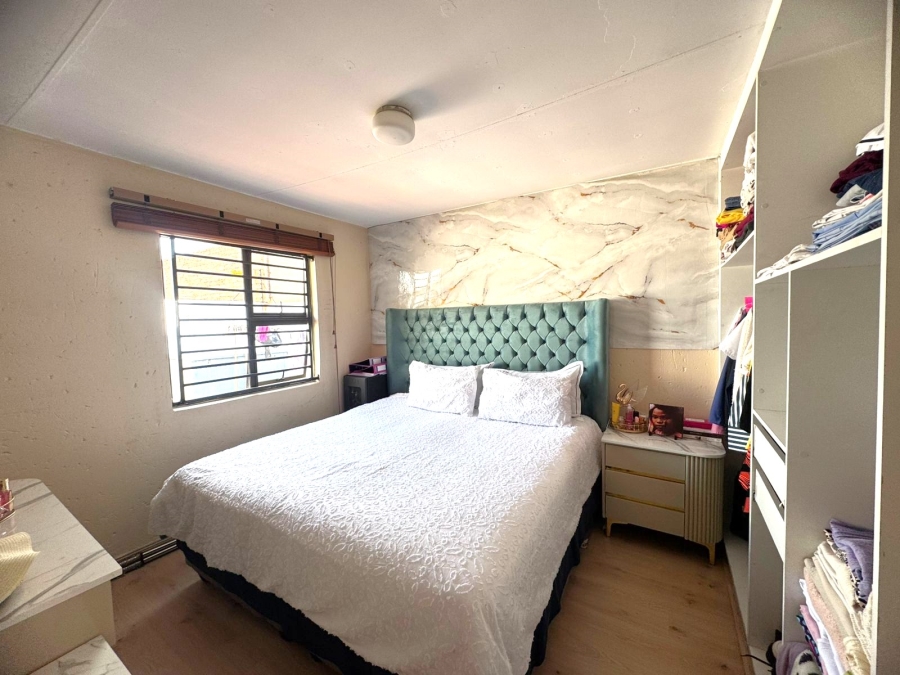 3 Bedroom Property for Sale in Protea Glen Gauteng