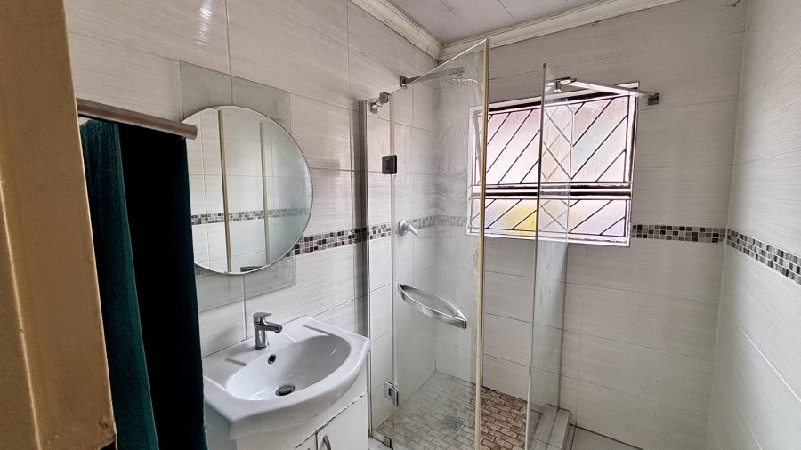 3 Bedroom Property for Sale in Birch Acres Gauteng