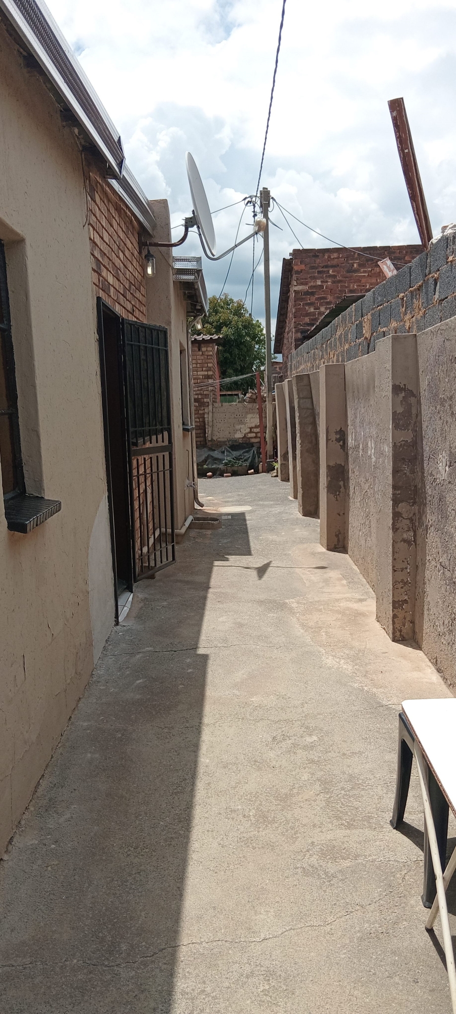 3 Bedroom Property for Sale in Etwatwa Gauteng