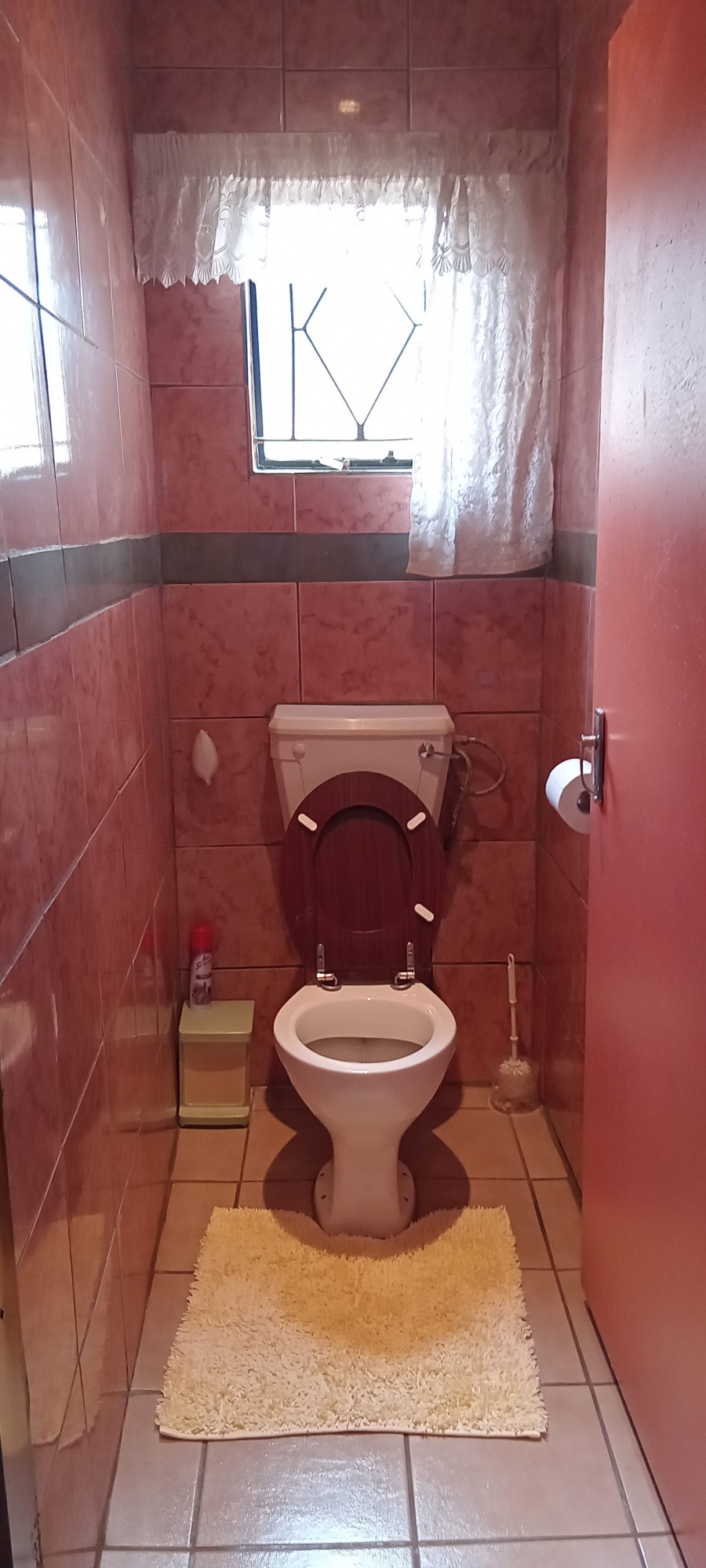 3 Bedroom Property for Sale in Etwatwa Gauteng