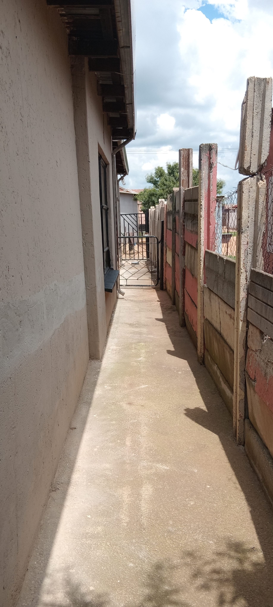 3 Bedroom Property for Sale in Etwatwa Gauteng