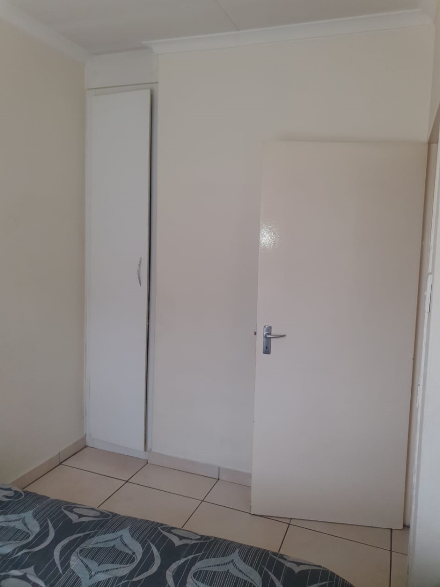 2 Bedroom Property for Sale in Elspark Gauteng