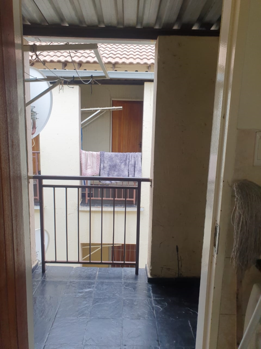 2 Bedroom Property for Sale in Elspark Gauteng