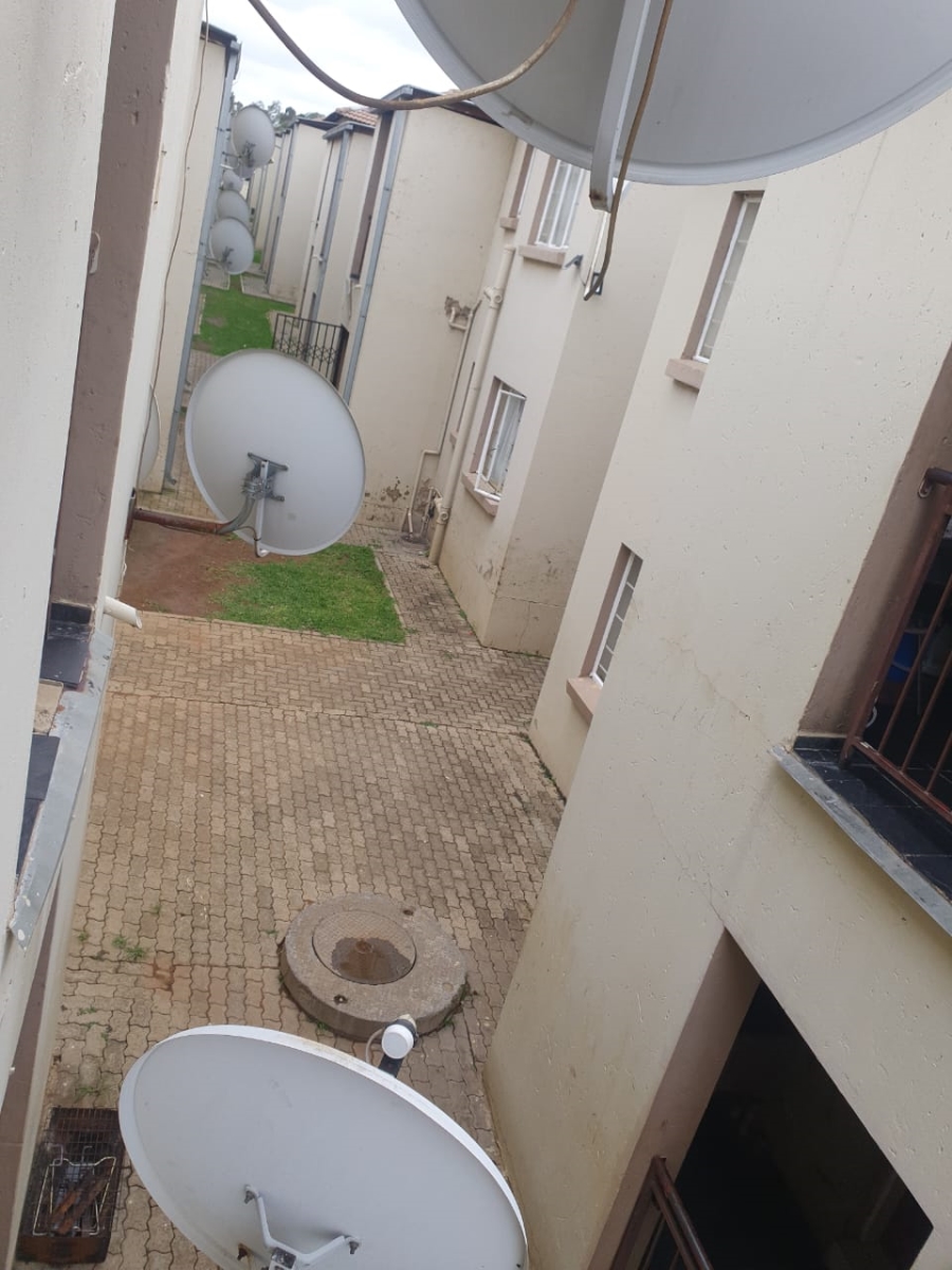 2 Bedroom Property for Sale in Elspark Gauteng