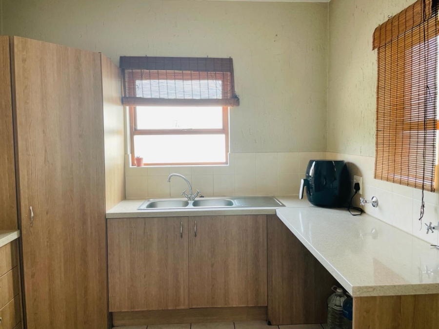 2 Bedroom Property for Sale in Douglasdale Gauteng