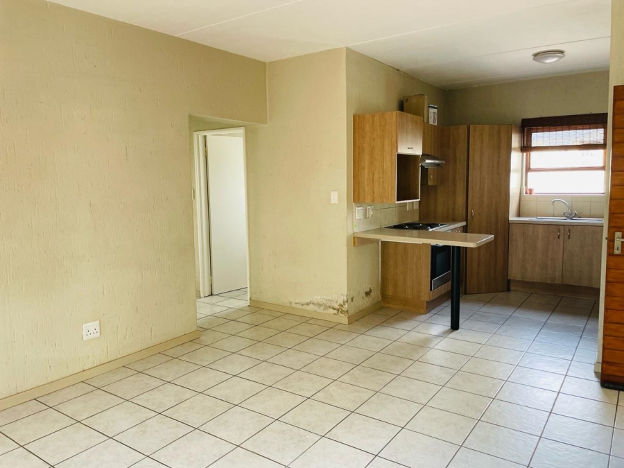 2 Bedroom Property for Sale in Douglasdale Gauteng