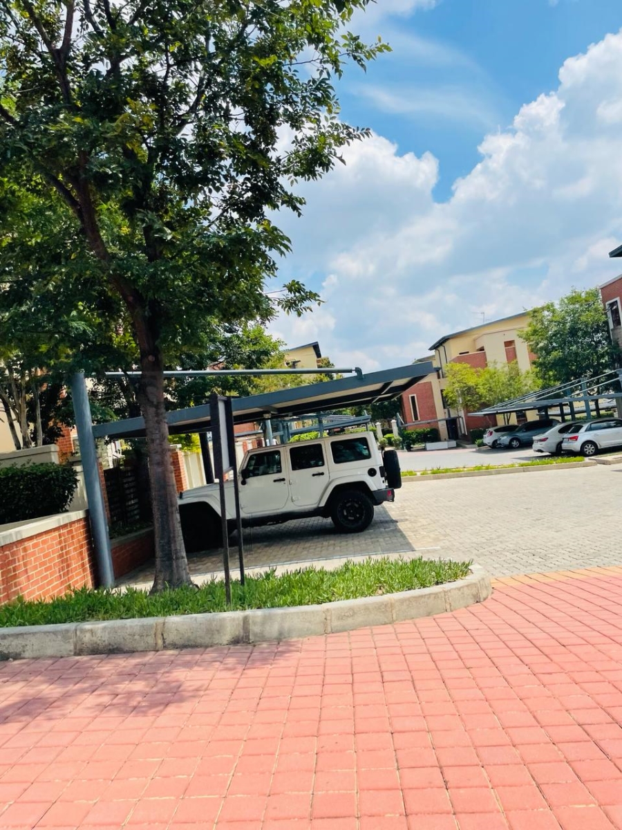 2 Bedroom Property for Sale in Douglasdale Gauteng