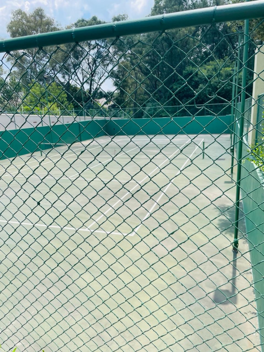 2 Bedroom Property for Sale in Douglasdale Gauteng