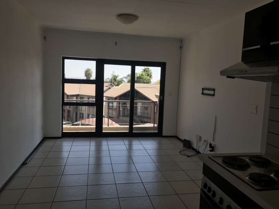 To Let 2 Bedroom Property for Rent in North Riding Gauteng