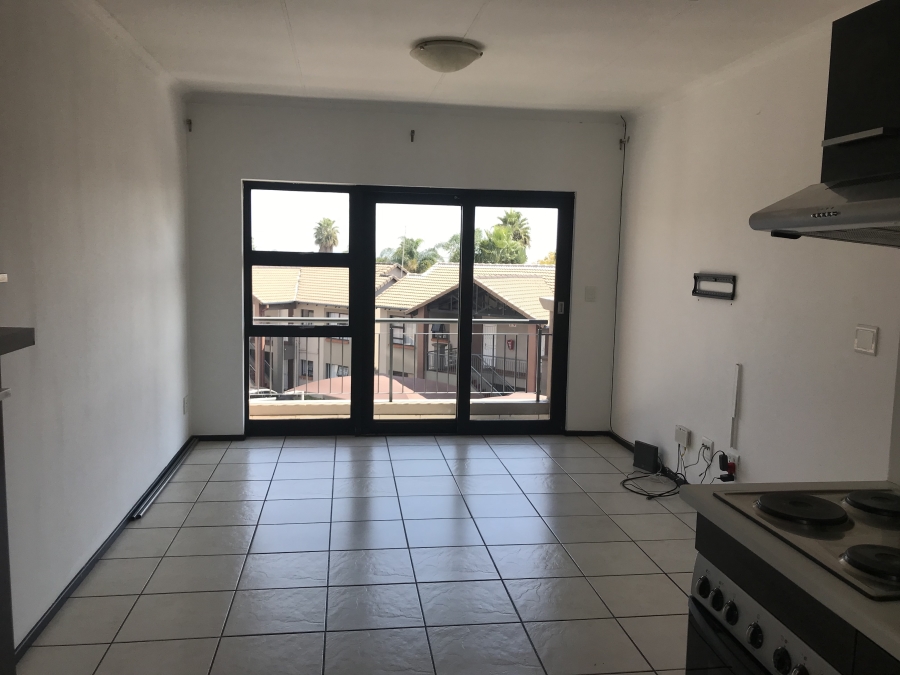 To Let 2 Bedroom Property for Rent in North Riding Gauteng