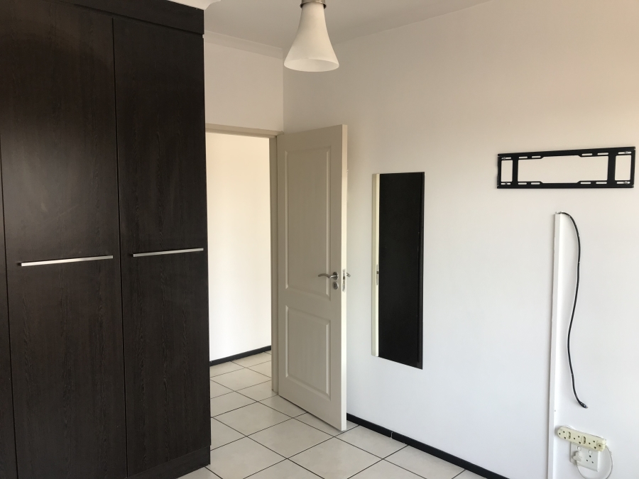 To Let 2 Bedroom Property for Rent in North Riding Gauteng