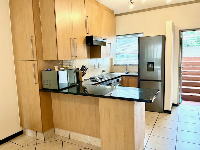 2 Bedroom Property for Sale in Lonehill Gauteng