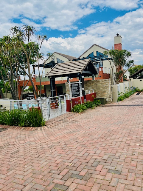 2 Bedroom Property for Sale in Lonehill Gauteng