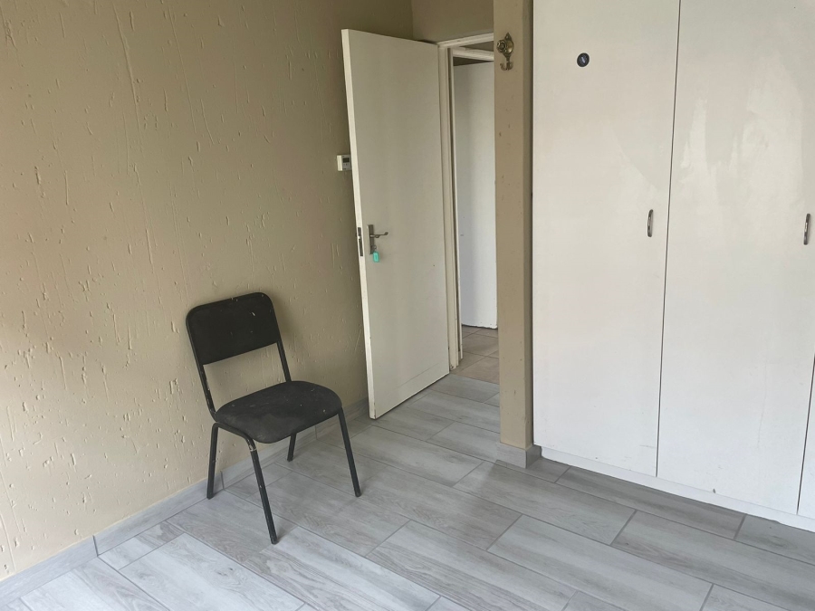 2 Bedroom Property for Sale in Douglasdale Gauteng