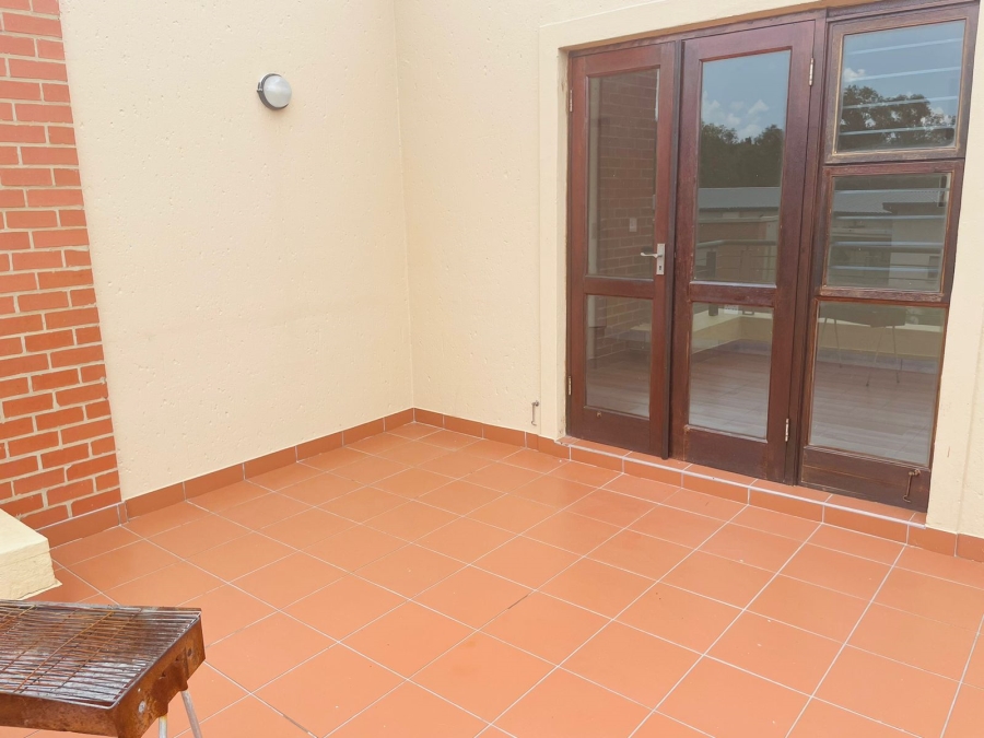 2 Bedroom Property for Sale in Douglasdale Gauteng