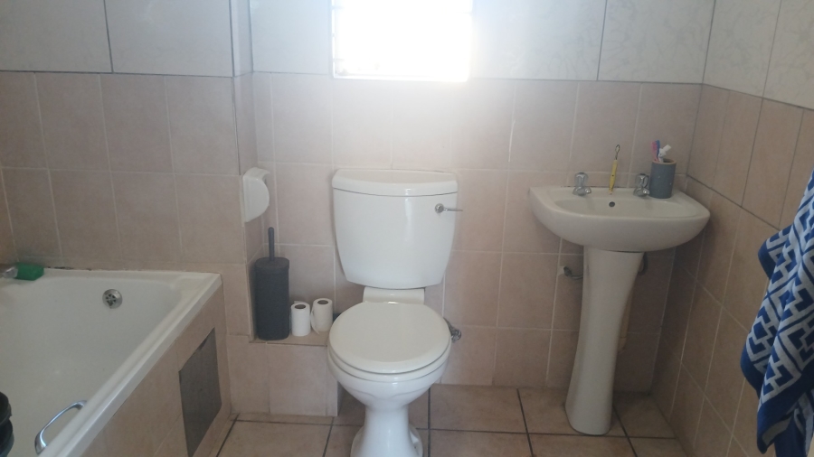 To Let 2 Bedroom Property for Rent in Sundowner Gauteng
