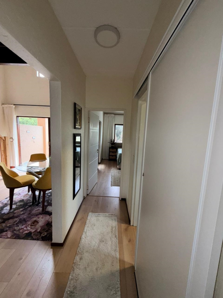 2 Bedroom Property for Sale in Pineslopes Gauteng