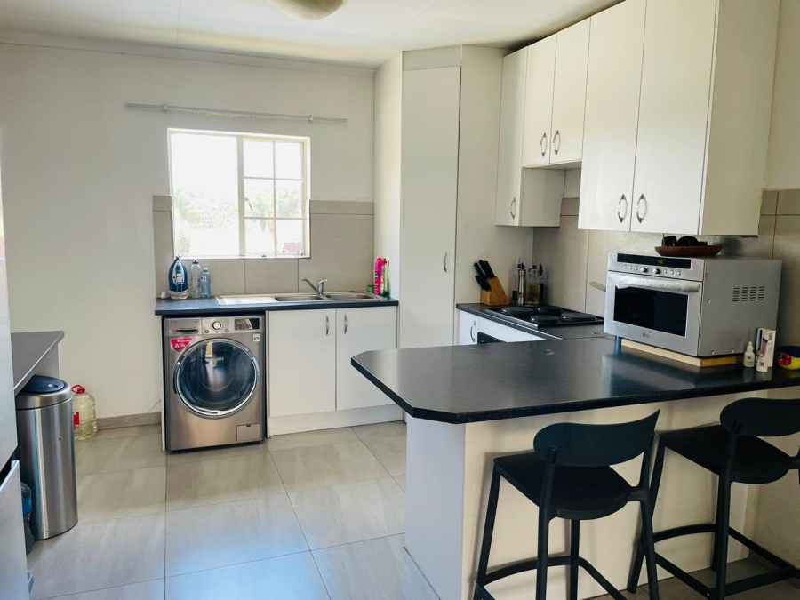 3 Bedroom Property for Sale in North Riding Gauteng