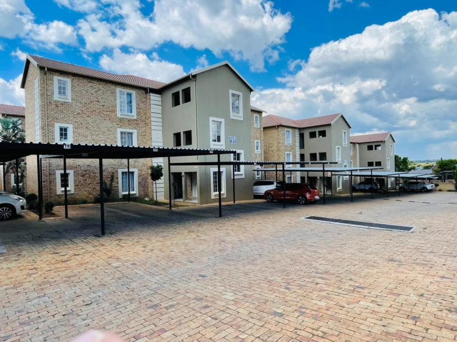 3 Bedroom Property for Sale in North Riding Gauteng