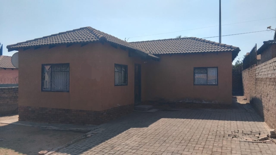 2 Bedroom Property for Sale in Mabopane Unit S Gauteng