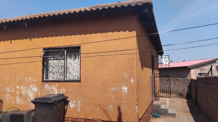 2 Bedroom Property for Sale in Mabopane Unit S Gauteng