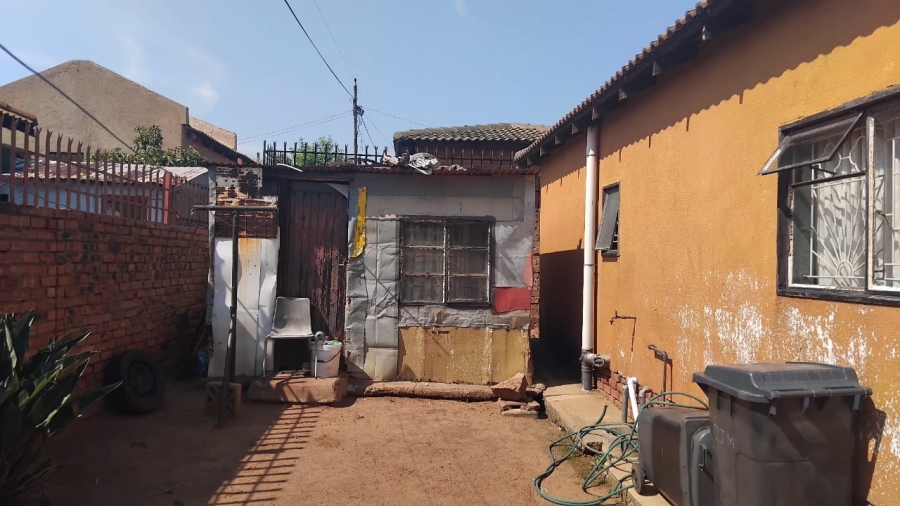 2 Bedroom Property for Sale in Mabopane Unit S Gauteng