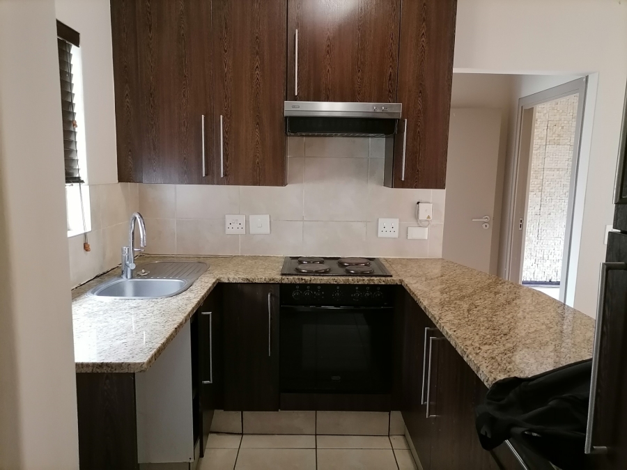 To Let 1 Bedroom Property for Rent in Paulshof Gauteng