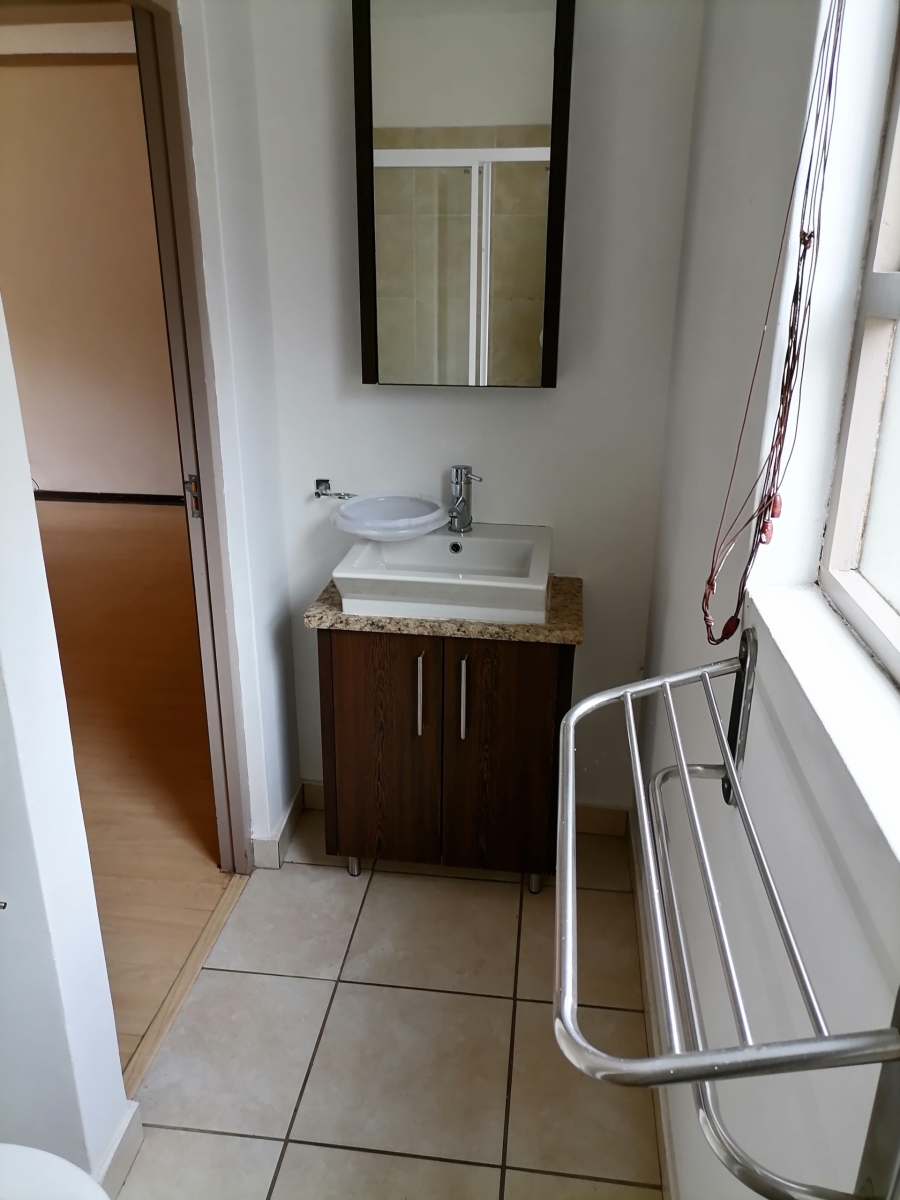 To Let 1 Bedroom Property for Rent in Paulshof Gauteng
