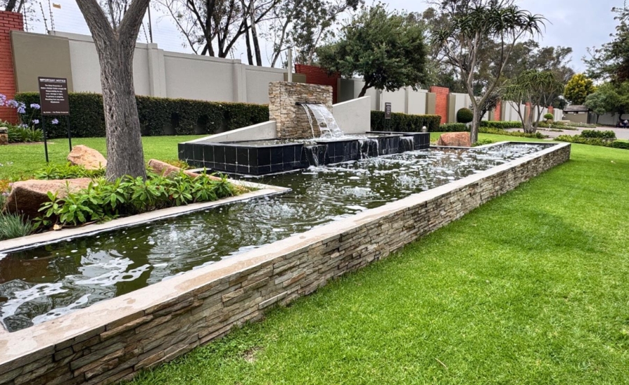 To Let 1 Bedroom Property for Rent in Paulshof Gauteng