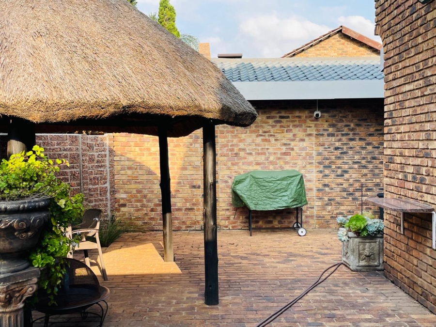 To Let 3 Bedroom Property for Rent in Sunward Park Gauteng