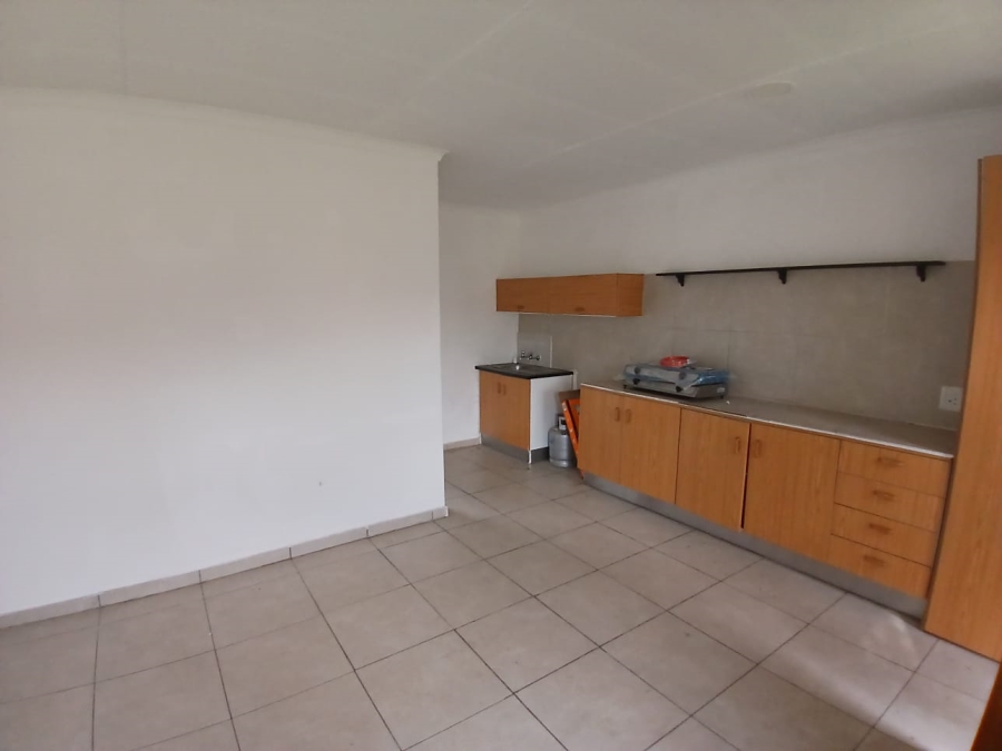 To Let 1 Bedroom Property for Rent in Elspark Gauteng