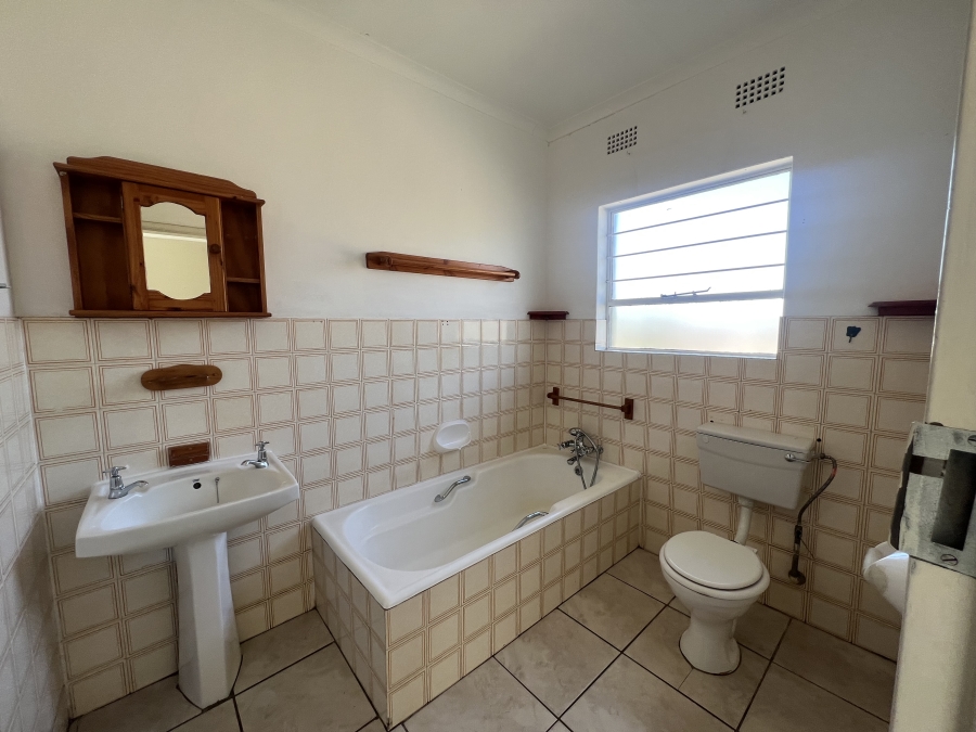 To Let 3 Bedroom Property for Rent in Elspark Gauteng