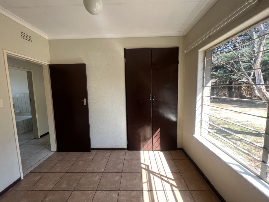 To Let 3 Bedroom Property for Rent in Elspark Gauteng