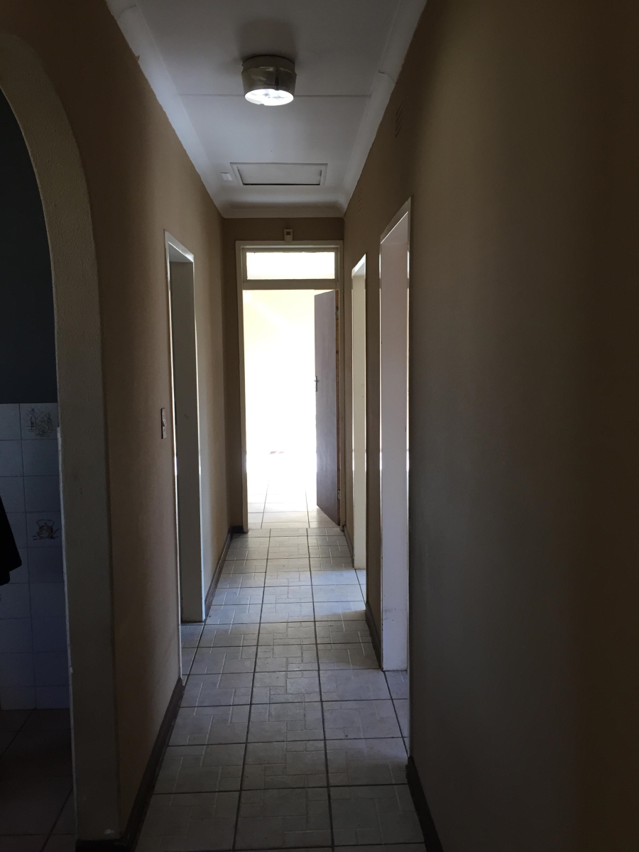 To Let 3 Bedroom Property for Rent in Elspark Gauteng