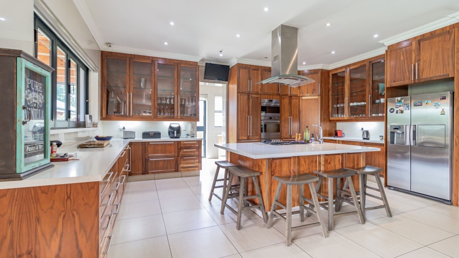 4 Bedroom Property for Sale in Klippoortjie Gauteng