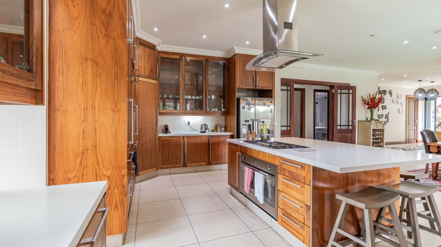 4 Bedroom Property for Sale in Klippoortjie Gauteng