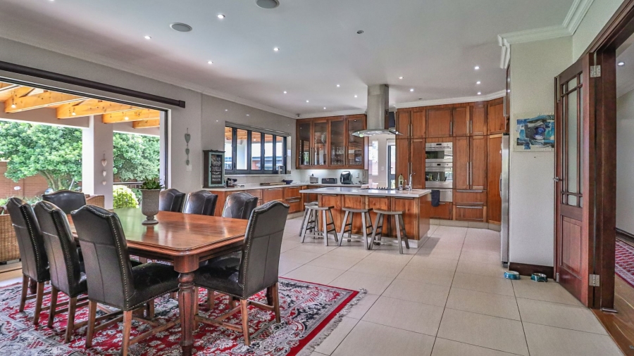 4 Bedroom Property for Sale in Klippoortjie Gauteng