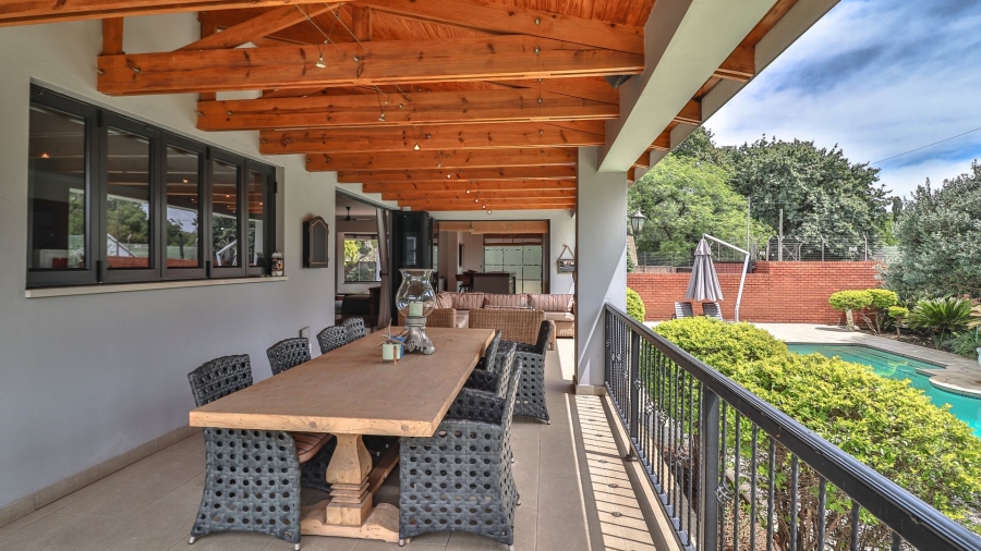 4 Bedroom Property for Sale in Klippoortjie Gauteng