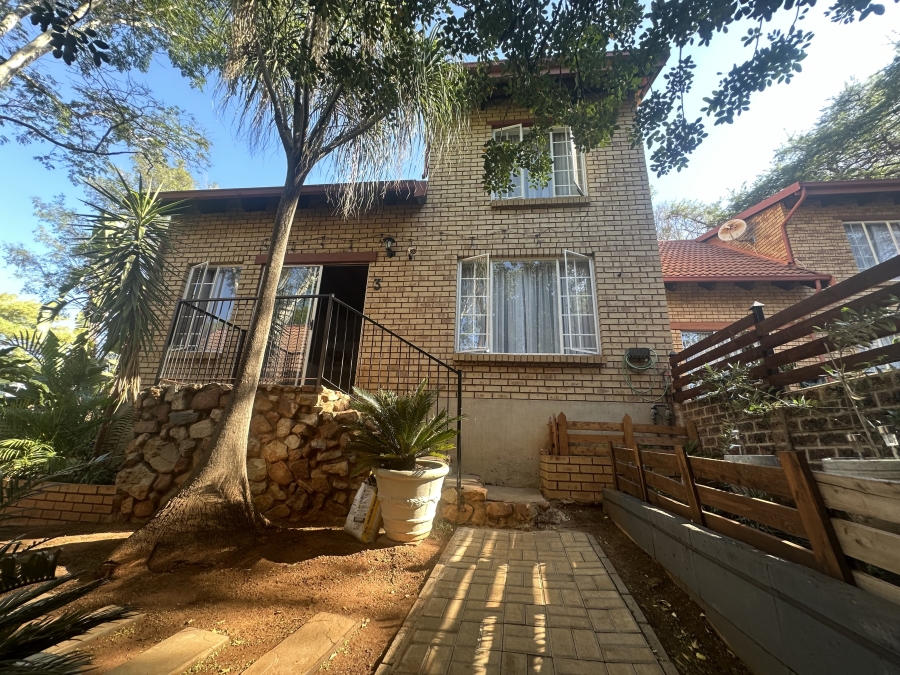 2 Bedroom Property for Sale in Meyerspark Gauteng
