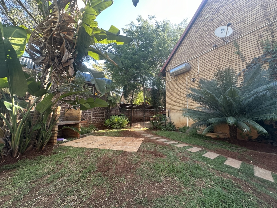 2 Bedroom Property for Sale in Meyerspark Gauteng