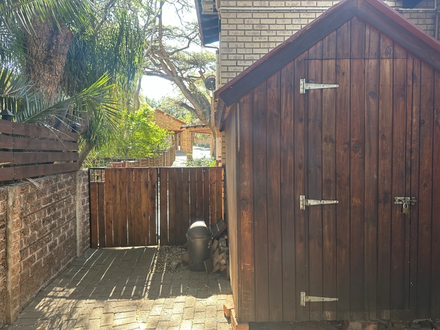 2 Bedroom Property for Sale in Meyerspark Gauteng