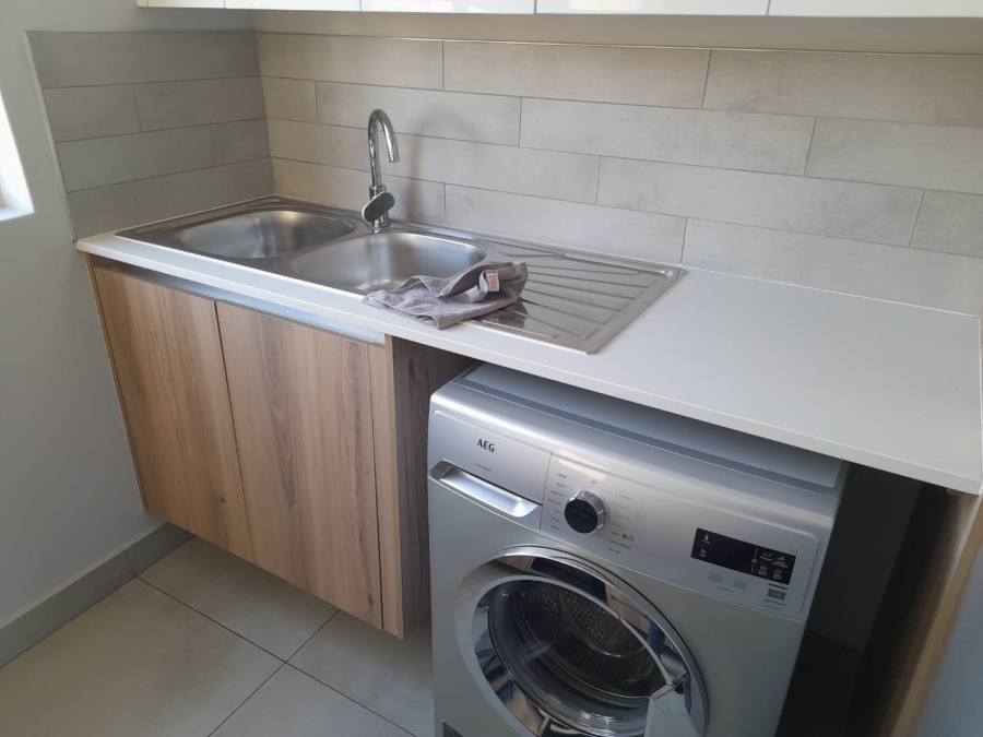 To Let 2 Bedroom Property for Rent in Hazeldean Gauteng