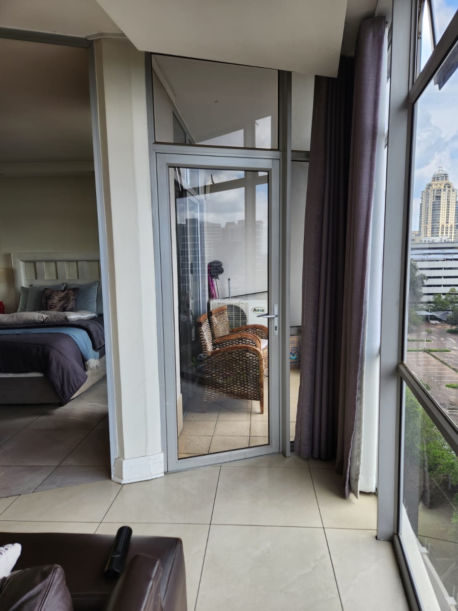 To Let 1 Bedroom Property for Rent in Sandown Gauteng